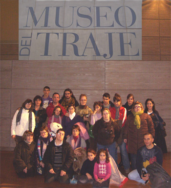 Foto del segungo grupo que visitó el museo.
